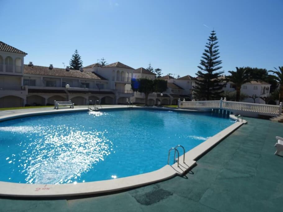 Al203 Centrico, Piscina Y Garaje Al203 Apartman Alcossebre Kültér fotó